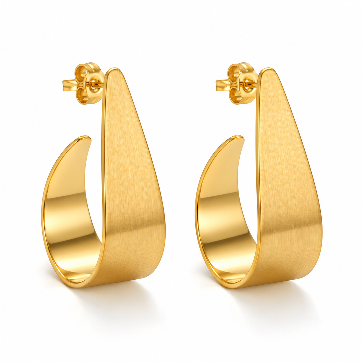Boucles d'oreilles en acier doré mat - EA781