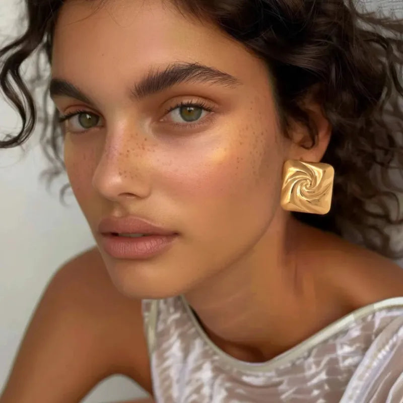 Σκουλαρίκια επιχρυσωμένο ατσάλι τετράγωνο-EA507