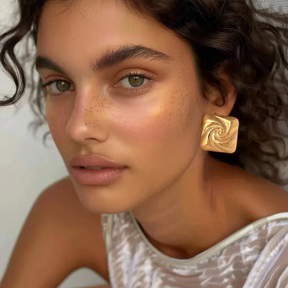 Σκουλαρίκια επιχρυσωμένο ατσάλι τετράγωνο-EA507