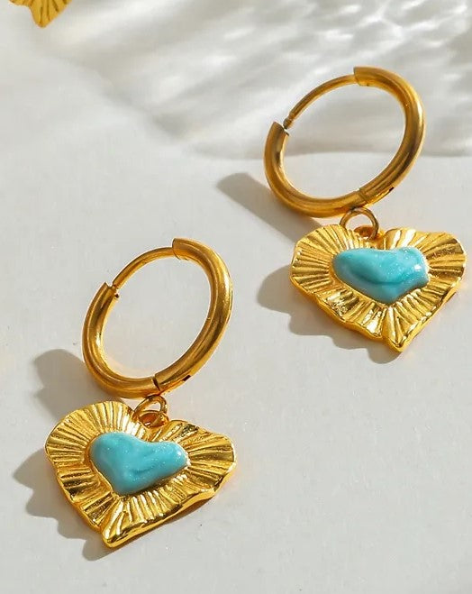 *Σκουλαρίκια επιχρυσωμένο ατσάλι καρδιές με γαλάζια πέτρα-EA196