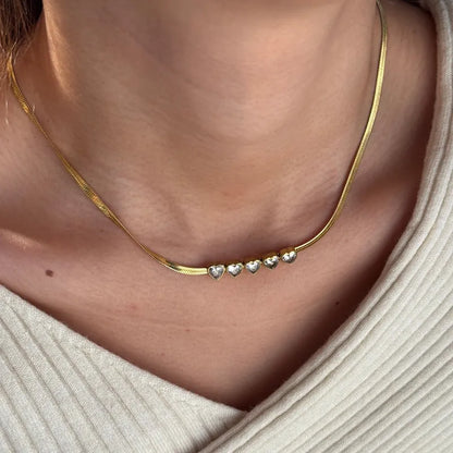 Colier din oțel placat cu aur cu inimioare de zircon-NE101