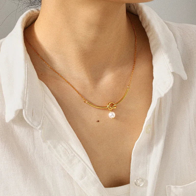 Κολιέ επιχρυσωμένο ατσάλι μακρύ με δέσιμο και πέρλα-NE554