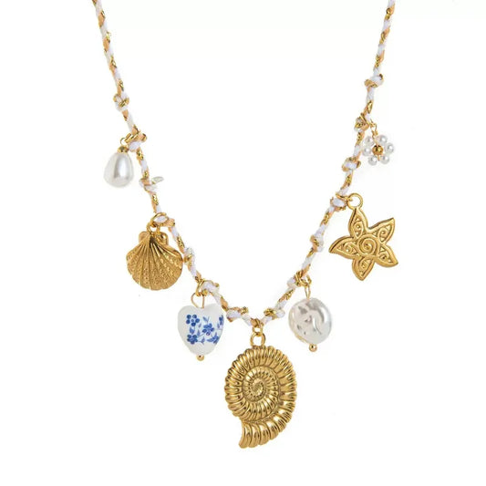 Necklace gold -plated steel with pearls and charms