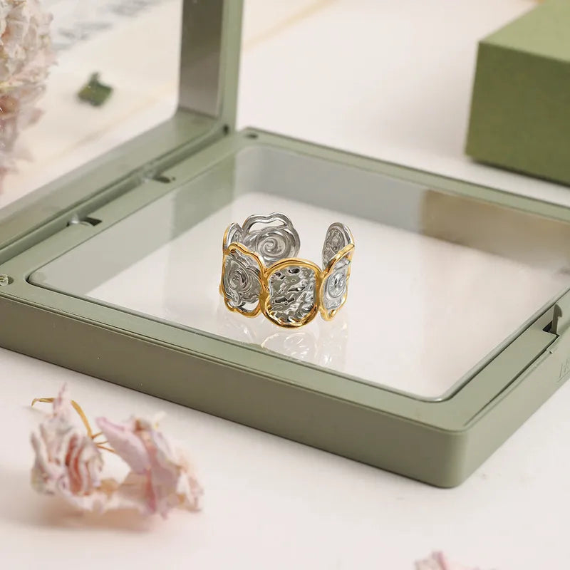 Inel din otel argint cu aur si trandafiri-R005