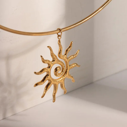Steel necklace with sun - w323