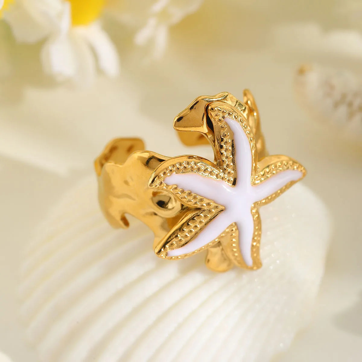 Inel din oțel placat cu aur cu stea de mare albă-