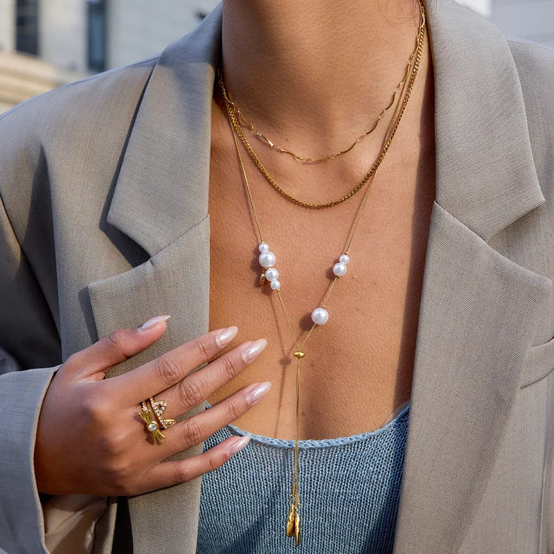 Κολιέ επιχρυσωμένο ατσάλι με πέρλες και zircon - NE730