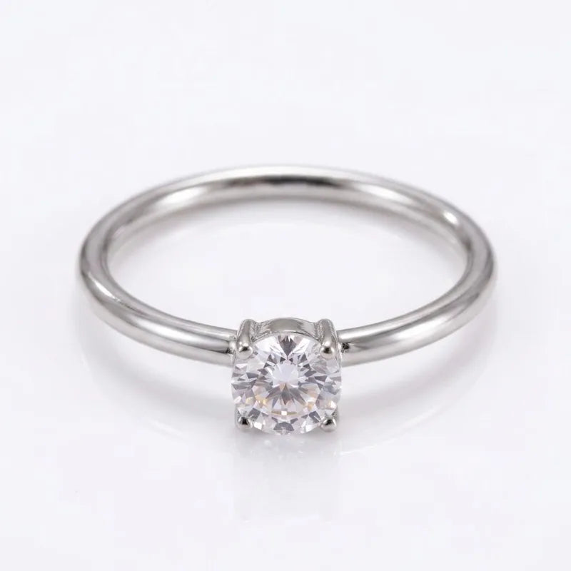 Bague monopierre en argent avec zircon - R022