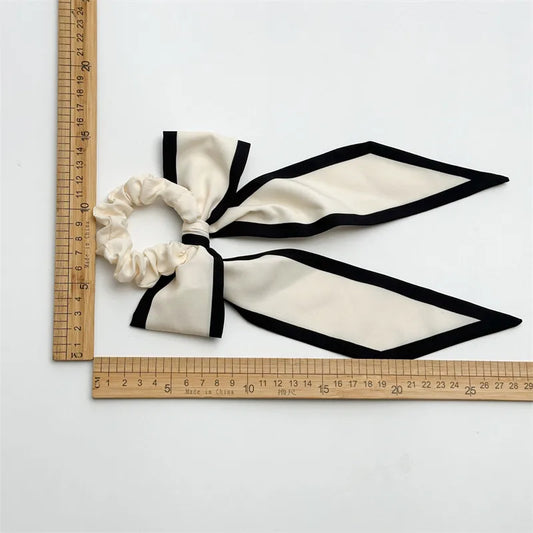 Λαστιχάκι με λευκή κορδέλα - ha012