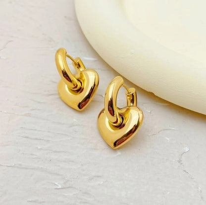 Σκουλαρίκια χρυσά ατσάλι κρίκος με καρδία-EA623