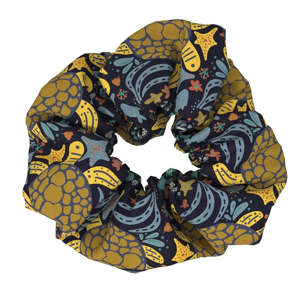 Λαστιχάκι scrunchie σκούρο με χελώνες και αστερίες - HA062
