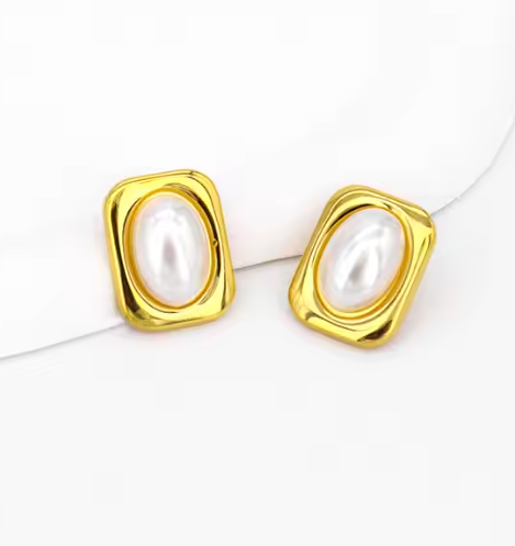 Earrings Gold Plated Steel with Front-EA012