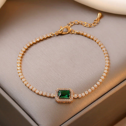 Bracelet with zircon and green stone - BR041