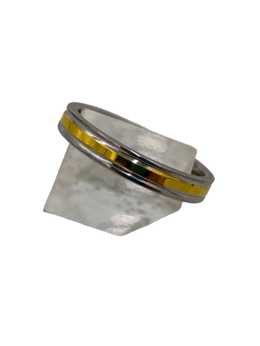 Steel wedding ring with gold stripe - R072